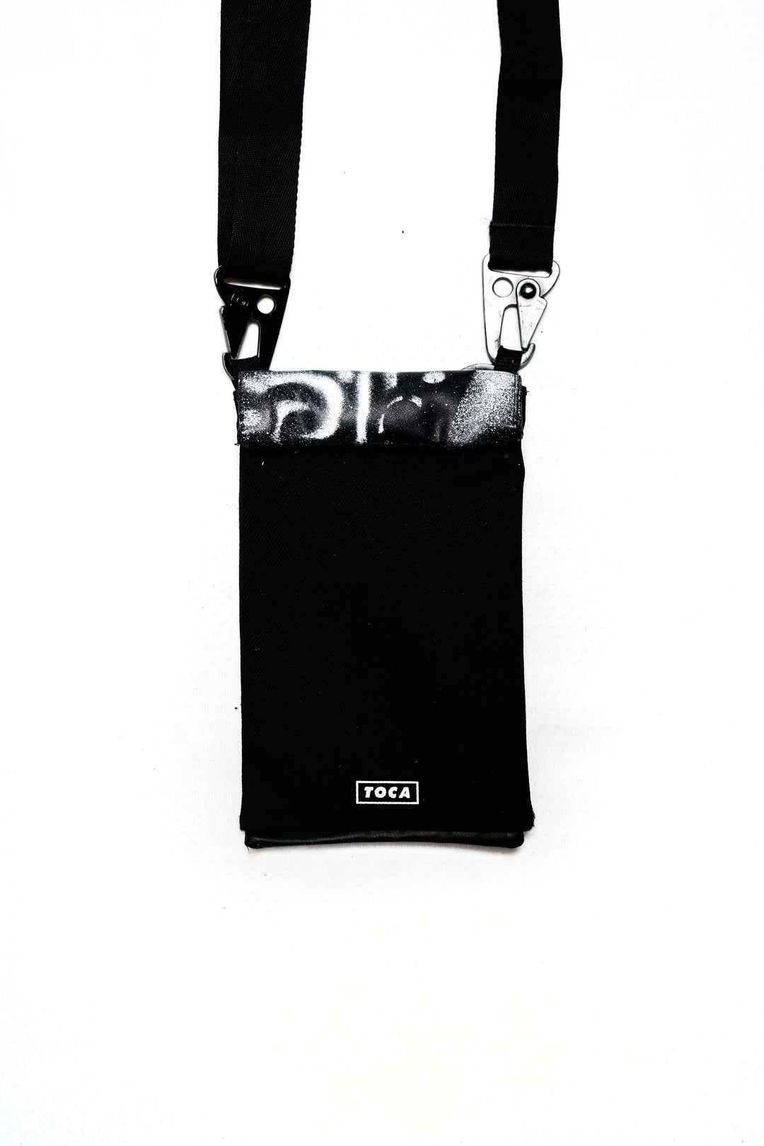 ReDesign: TOCA Smart Pouch X Sarritah