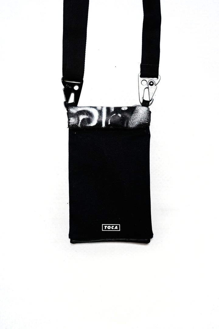 ReDesign: TOCA Smart Pouch X Sarritah
