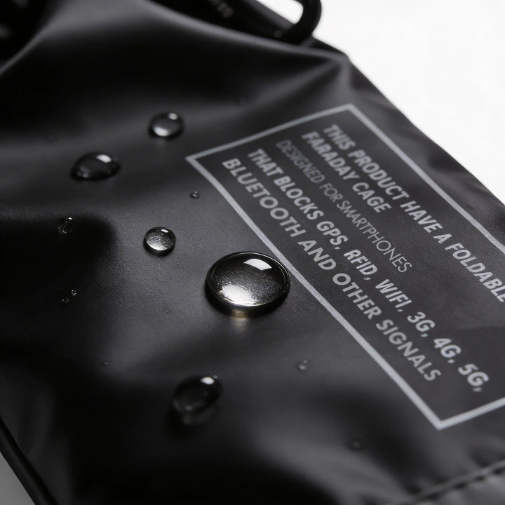 No Signal Sleeve L | Faraday-Tasche fürs Handy