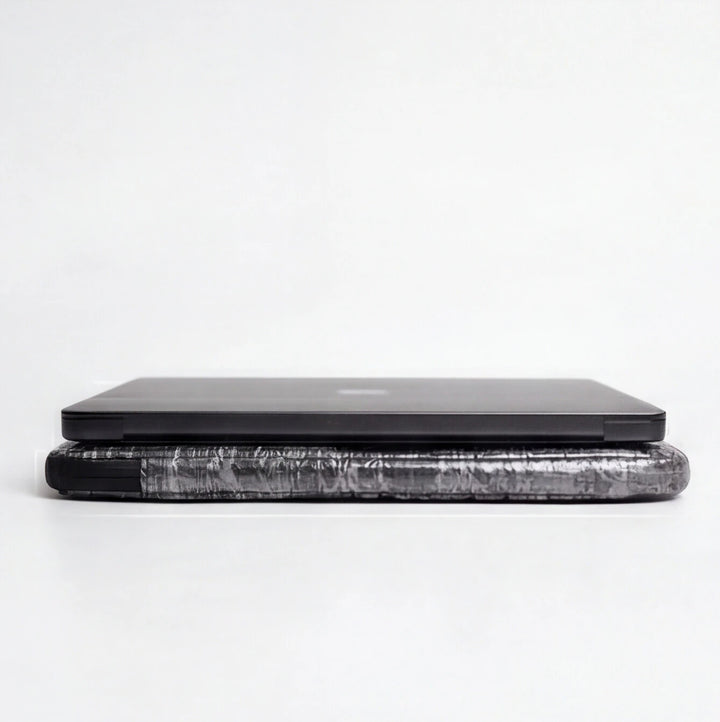 TOCA Shield Laptop Sleeve (14”) – Mit Dyneema® und beidseitiger RF-Abschirmung